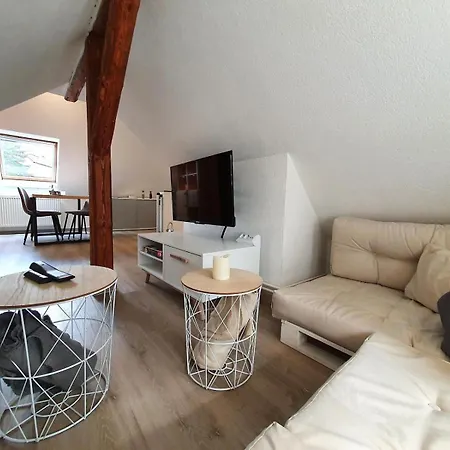 Апартаменты Wohlfuehl-wohnung Mit Sternekomfort Als Maisonette Mit Dachausstieg In *
